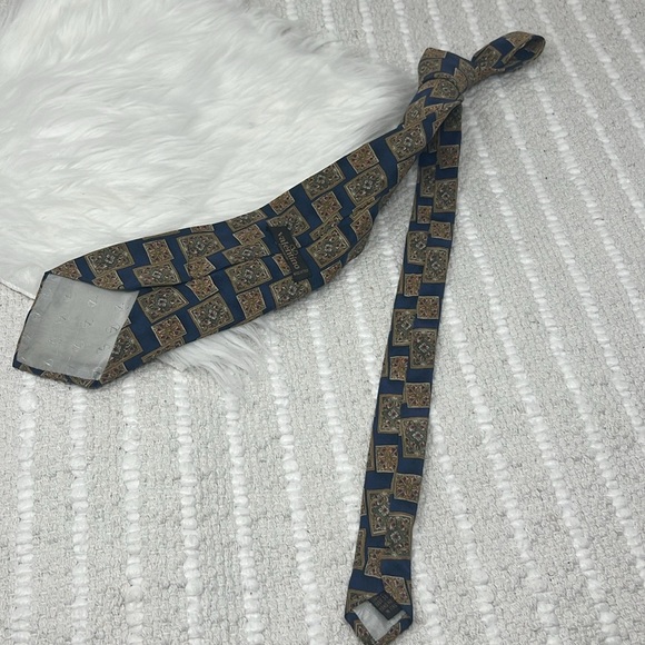 Valentino Floral frame Shapes Silk Necktie Men’s 4” Wide 54”L Made In Italy - Picture 7 of 9